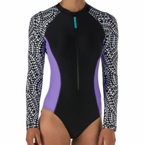 NWOT Speedo long sleeve swimsuit